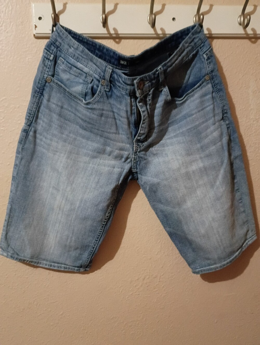 MENS BKE SIZE 32 Light Blue Denim Shorts